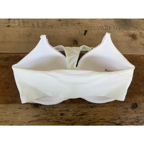 Victoria's Secret White 32D Body by Victoria Perfect Shape Racerback Push Up Bra - Picture 2 of 2